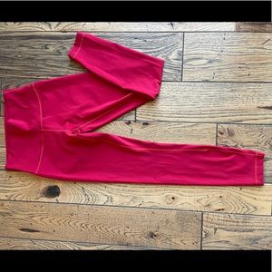 Lululemon Red Wunder Under Legging Size 4 7/8 length